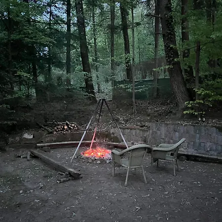 Waldzeit-huette Jaktstuga Kaiserslautern